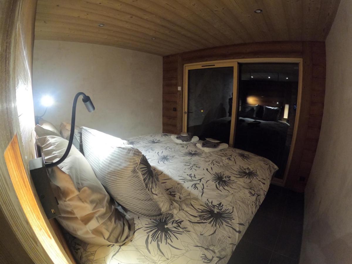 Chalet Anzac Chalet 5 Etoiles en Rondins Tout Neuf Unique dans les Aravis Les Villards-sur-Thônes Extérieur photo